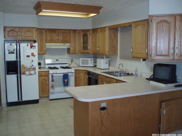 9078 S 510 E, Sandy, UT 84070 — photo 3