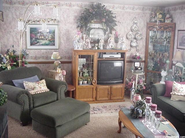 1751 N 670 W, Clinton, UT 84015 — photo 2