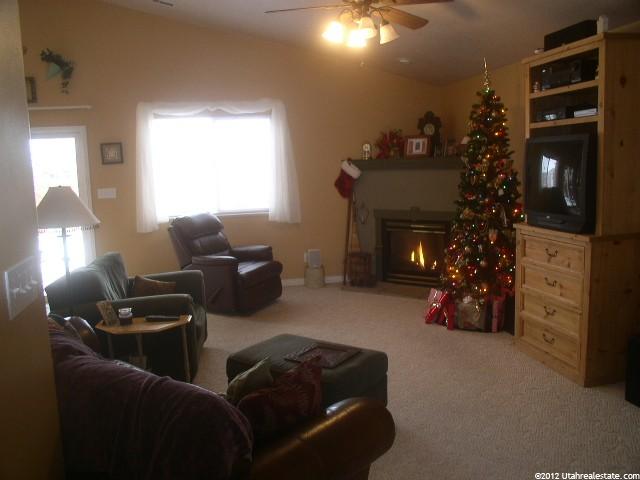594 E 700 N, Ogden, UT 84404 — photo 3