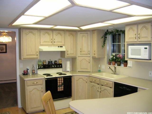 8000 S 2550 E, South Weber, UT 84405 — photo 2