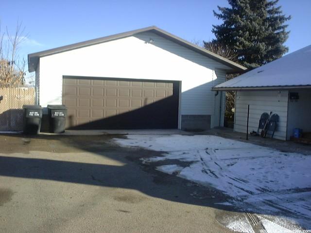 343 S Vernal Ave, Vernal, UT 84078 — photo 2