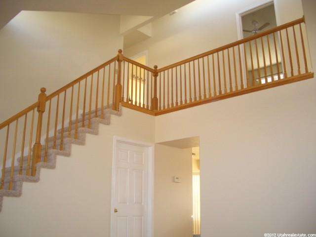 902 Johnson Way Dr, Sandy, UT 84094 — photo 2