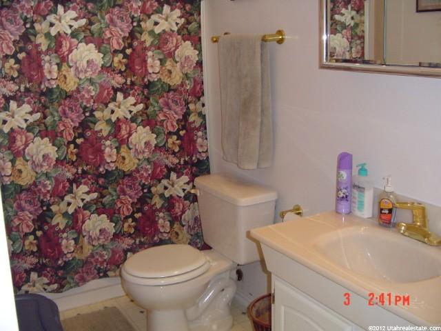 745 N Colonial Ave, Layton, UT 84041 — photo 6