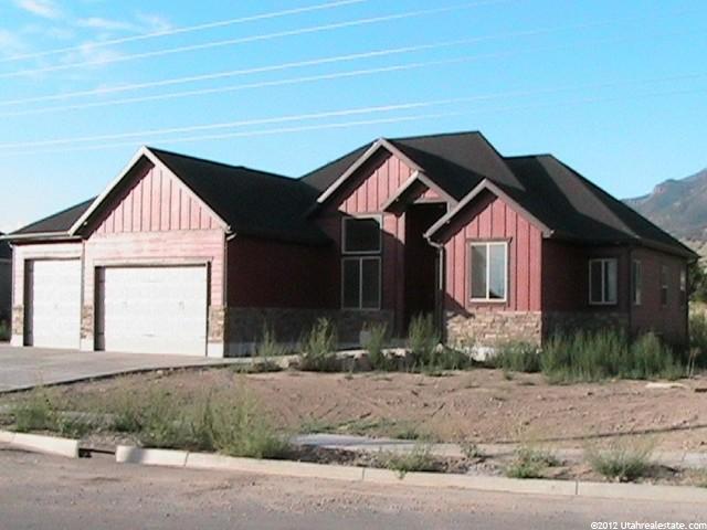 2067 S 450 E, Kaysville, UT 84037 — photo 2