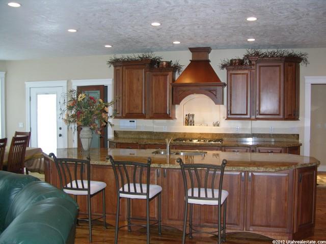 2452 E 3750 N, Layton, UT 84040 — photo 6
