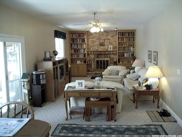 8691 S Glider Ln E, Sandy, UT 84093 — photo 5