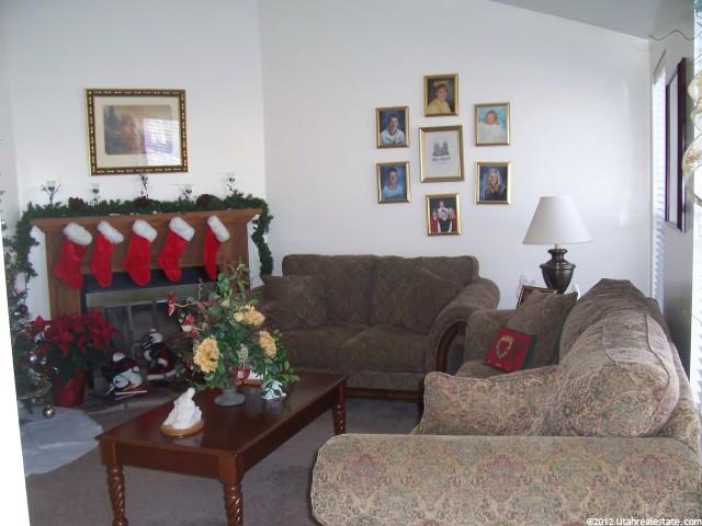 4545 Twilight Dr, Kearns, UT 84118 — photo 2