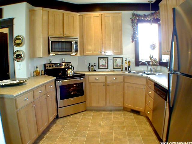 402 Hawthorne, Providence, UT 84332 — photo 5