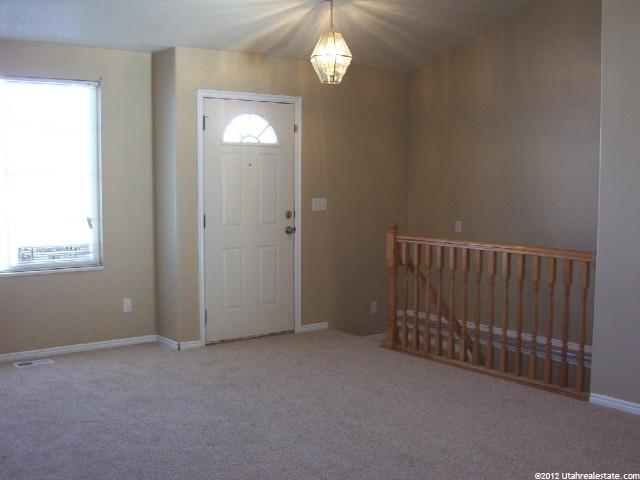 907 W 1520 N, Clinton, UT 84015 — photo 3