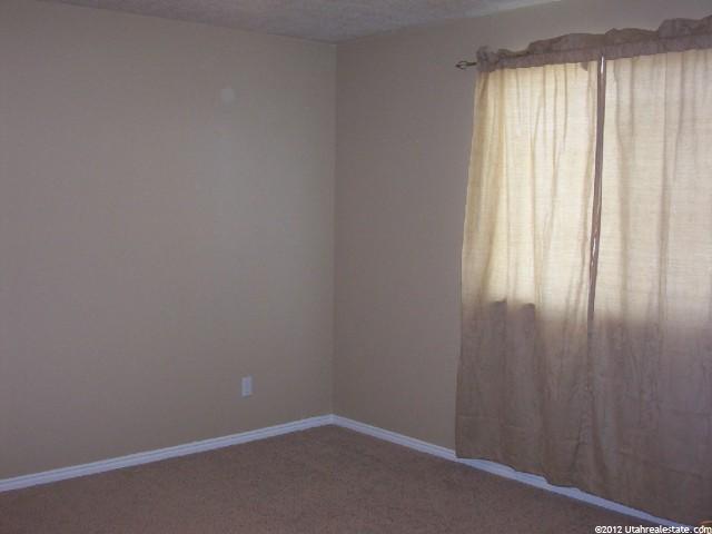 907 W 1520 N, Clinton, UT 84015 — photo 6