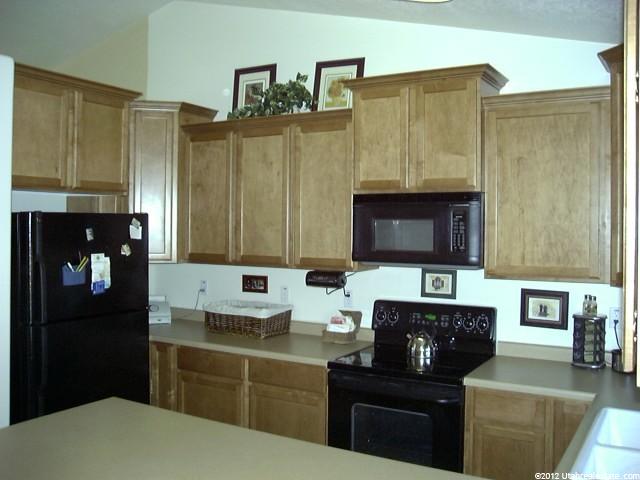 1218 N 2425 W, Layton, UT 84041 — photo 5