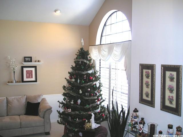 90 Canterbury Cir, Logan, UT 84321 — photo 3