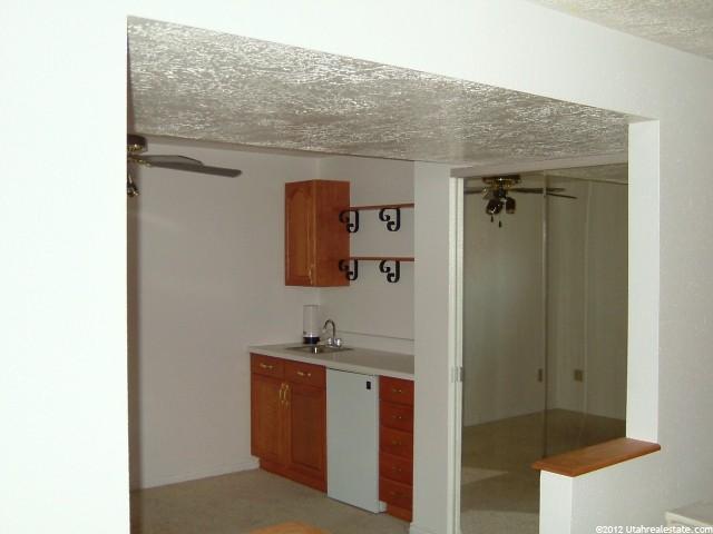 2076 E 10095 S, Sandy, UT 84092 — photo 5