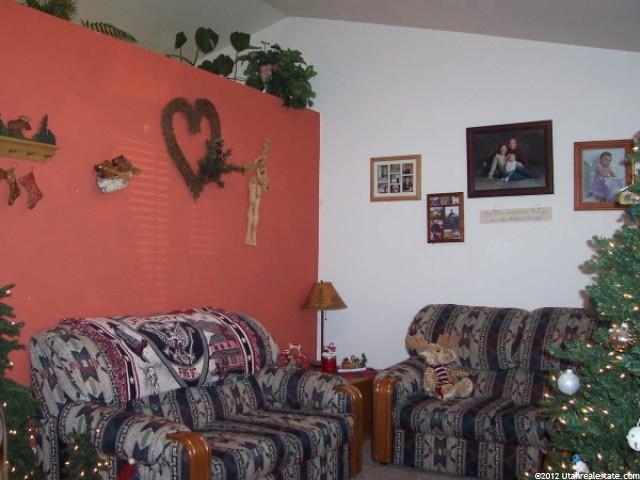 2074 S 825 E, Clearfield, UT 84015 — photo 4