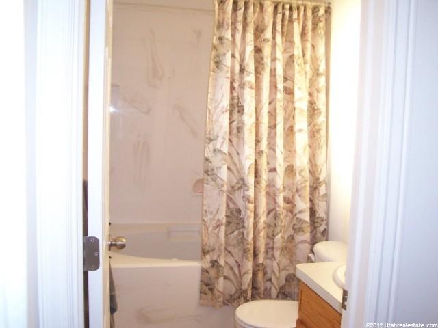 2074 S 825 E, Clearfield, UT 84015 — photo 7