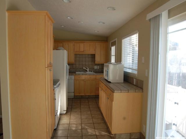 712 E Larkspur Dr S, Sandy, UT 84094 — photo 3