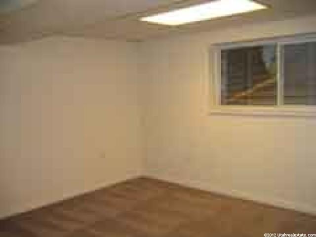 1619 E Hillsboro Dr, Layton, UT 84040 — photo 6
