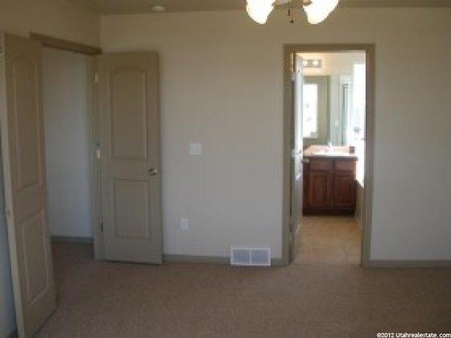 572 W 2600 S, Syracuse, UT 84075 — photo 6