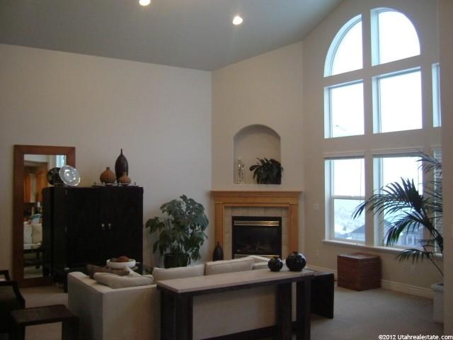 375 E Eagle Ridge Dr, North Salt Lake, UT 84054 — photo 2