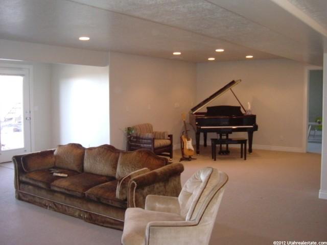 375 E Eagle Ridge Dr, North Salt Lake, UT 84054 — photo 8