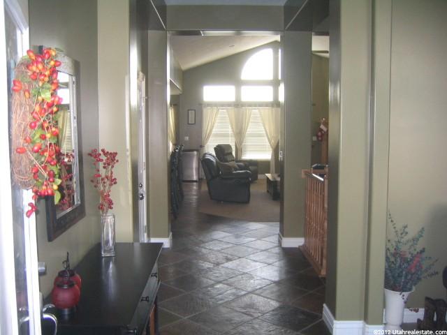 266 E Eagle Ridge Dr, North Salt Lake, UT 84054 — photo 3