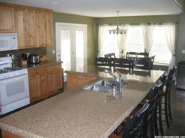 266 E Eagle Ridge Dr, North Salt Lake, UT 84054 — photo 5