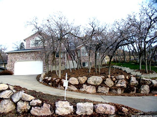 138 Deer Run Ln, Layton, UT 84040 — photo 2