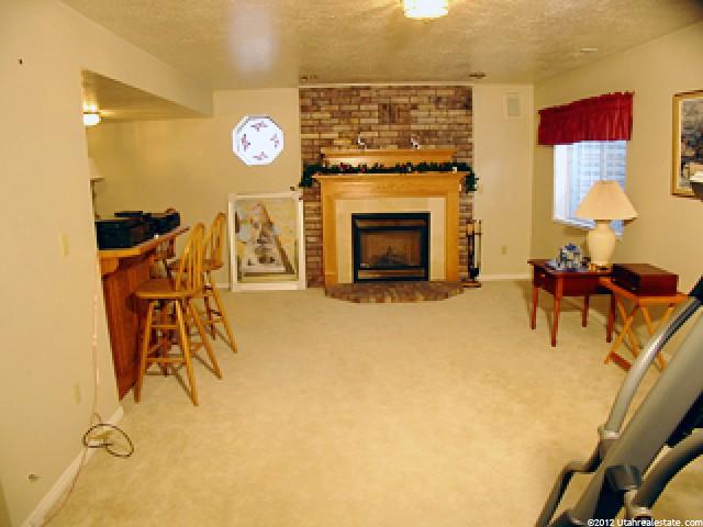 138 Deer Run Ln, Layton, UT 84040 — photo 3