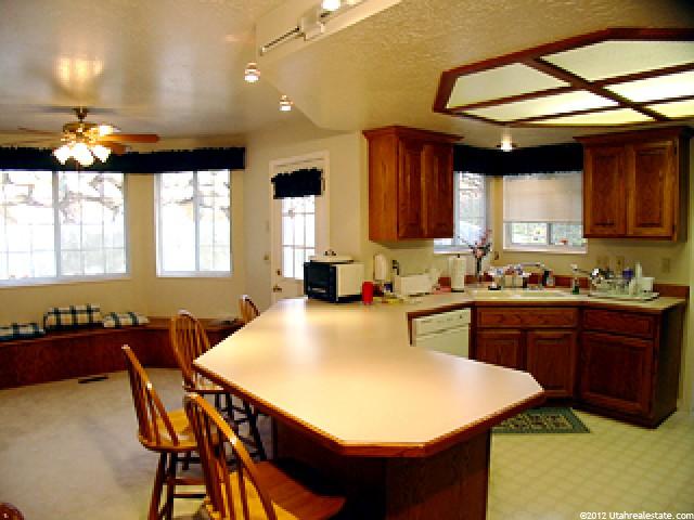 138 Deer Run Ln, Layton, UT 84040 — photo 5