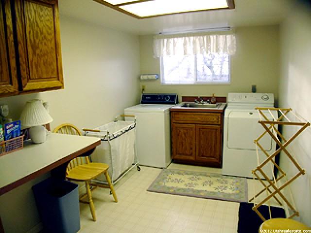 138 Deer Run Ln, Layton, UT 84040 — photo 6