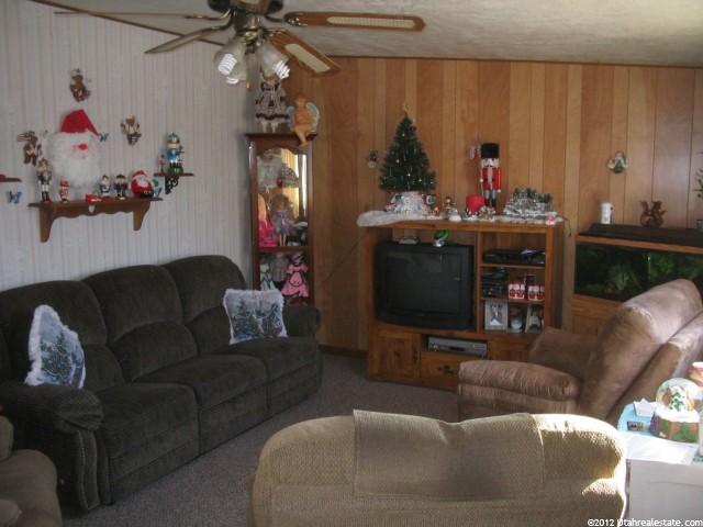 1324 Everette St, Layton, UT 84041 — photo 2