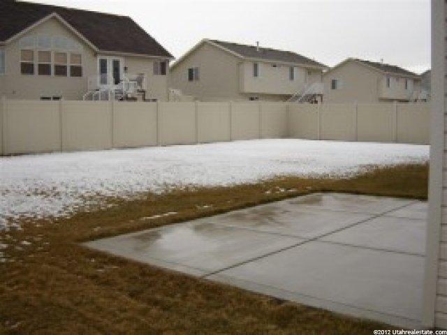 4060 Westlake Dr, Roy, UT 84067 — photo 8