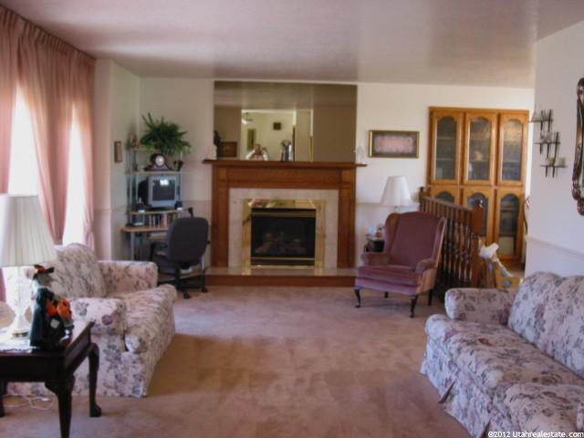 5557 S 300 W, Ogden, UT 84405 — photo 3
