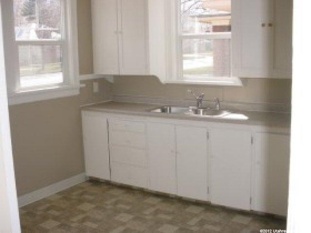 2207 Jackson Ave, Ogden, UT 84401 — photo 3