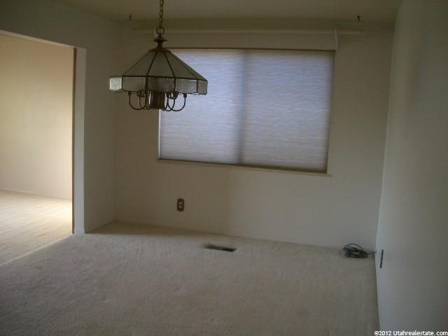 5710 Crestwood Dr, Ogden, UT 84405 — photo 3