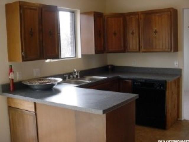 2018 N 2950 E, Layton, UT 84040 — photo 4