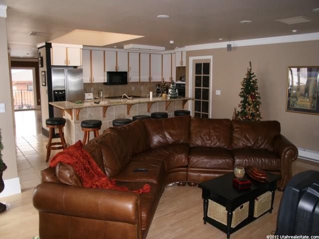 1310 E Ridgewood Ln, Bountiful, UT 84010 — photo 5