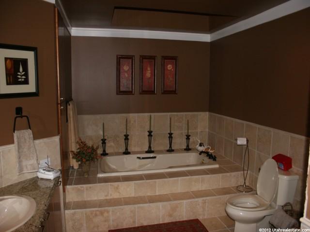 1310 E Ridgewood Ln, Bountiful, UT 84010 — photo 7
