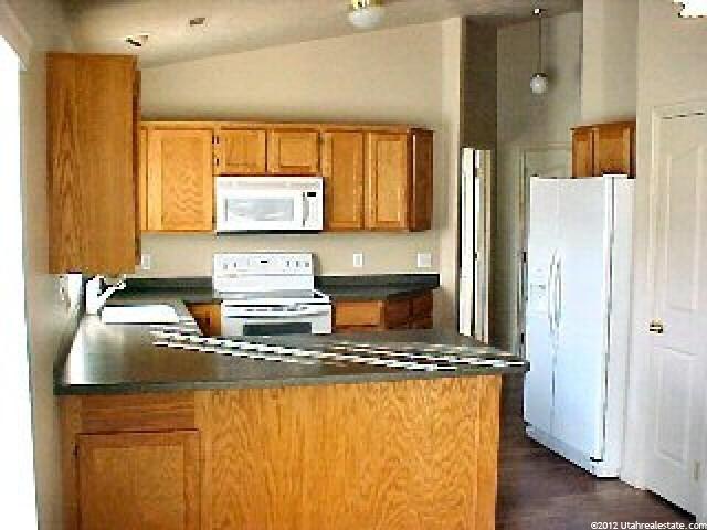 372 N 2000 E, St. George, UT 84790 — photo 2