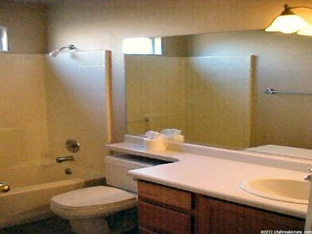 372 N 2000 E, St. George, UT 84790 — photo 7