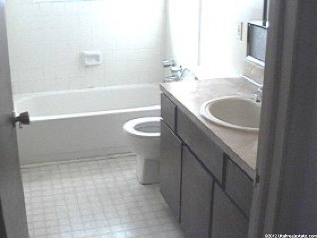 6029 S 2700 W, Roy, UT 84067 — photo 4