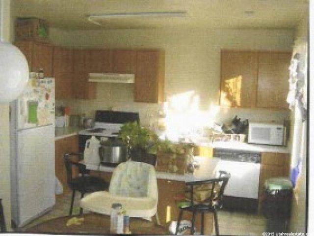 2147 W 2220 N, Clinton, UT 84015 — photo 2