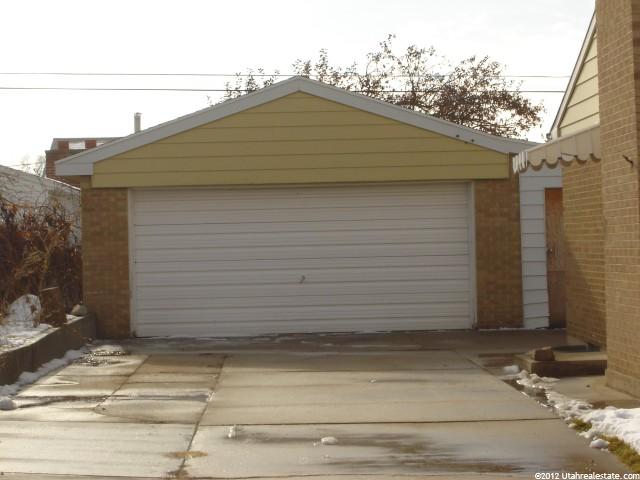 530 E 300 S, Clearfield, UT 84015 — photo 4