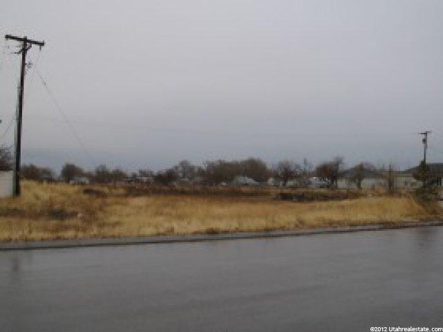 300 S Quirk St E, Grantsville, UT 84029 — photo 7