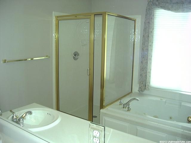 33 E 1875 N, Layton, UT 84041 — photo 7