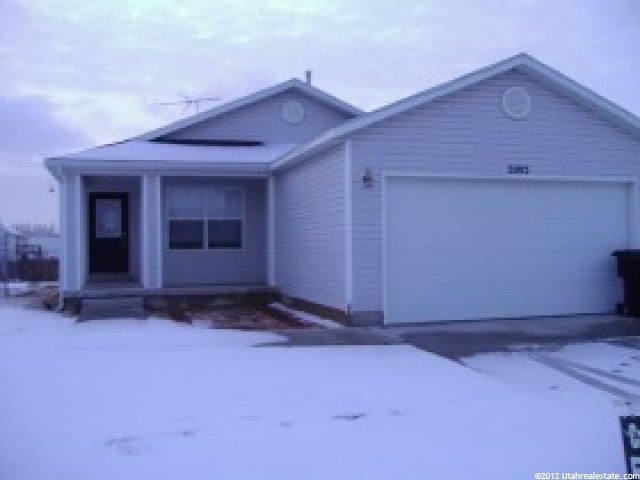 2093 N 2225 W, Clinton, UT 84015 — photo 2