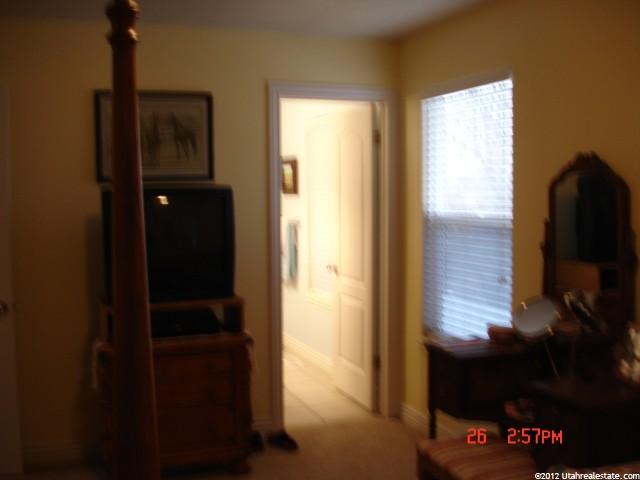1907 N 2225 W, Clinton, UT 84015 — photo 8