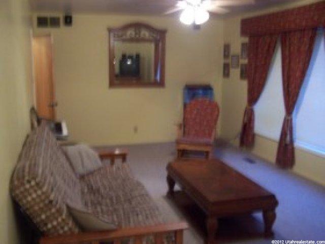 4404 S 375 E, Washington Terrace, UT 84405 — photo 2