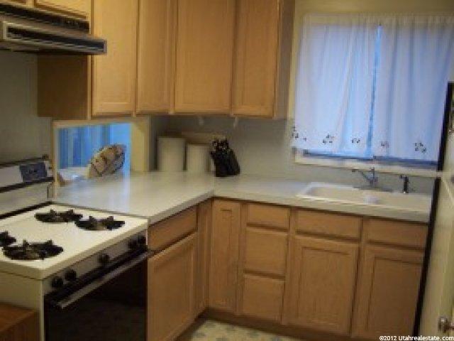 4404 S 375 E, Washington Terrace, UT 84405 — photo 3