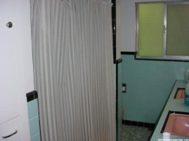 855 Ben Lomond Ave, Ogden, UT 84403 — photo 6